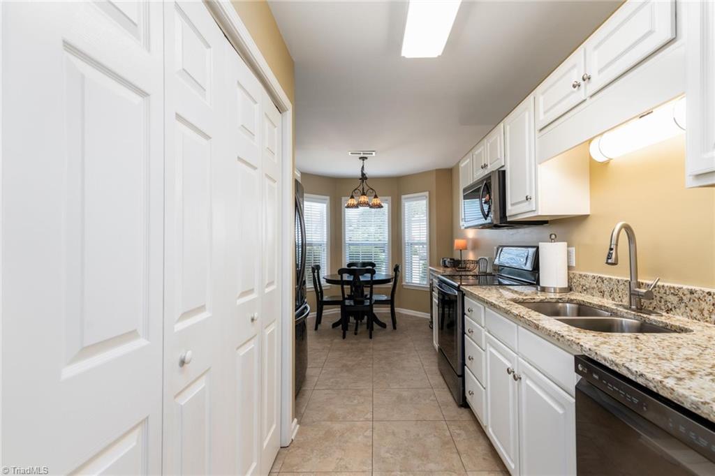 1001 Tesh Court High Point, NC 27265 - Photo 9 of 28 Gallery Image 9