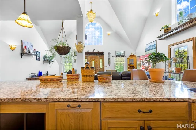 $749,000 | 30350 Seminole Lane, Richland, MO 65556