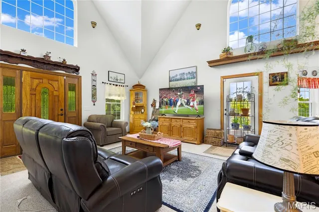 $749,000 | 30350 Seminole Lane, Richland, MO 65556