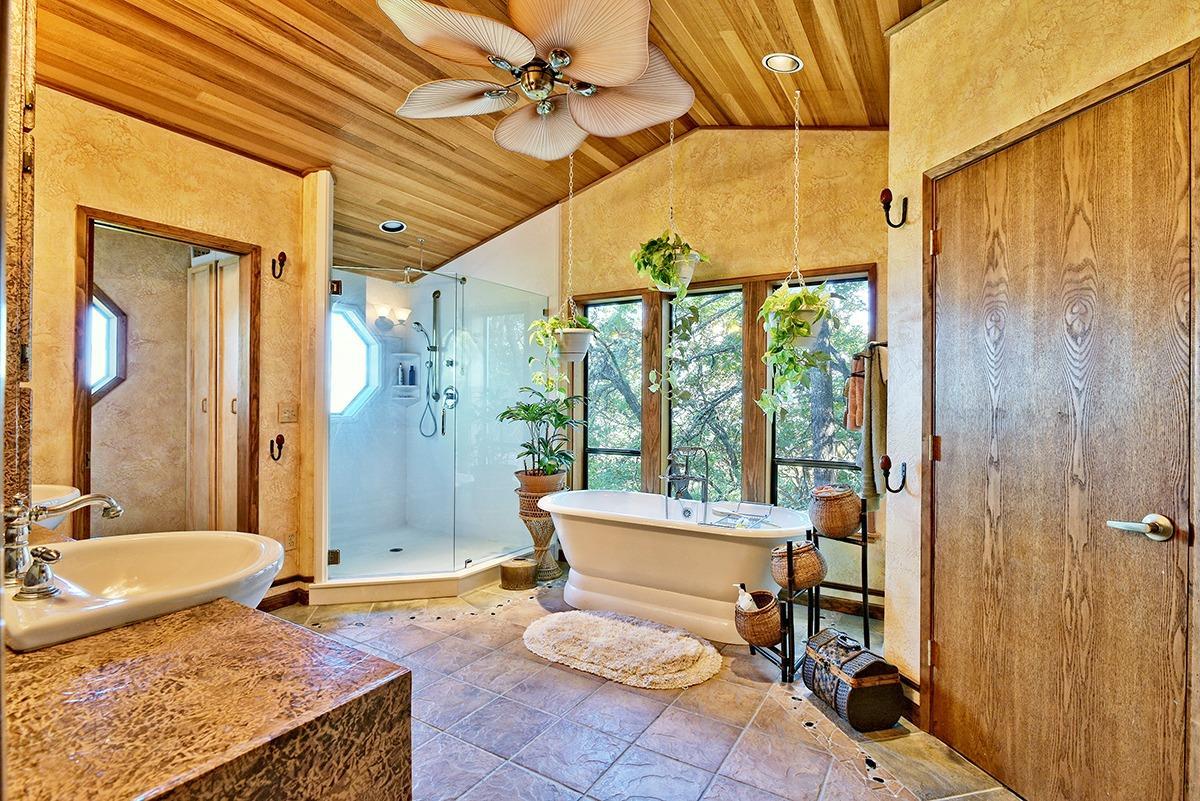 5233 Pioneer Road Medford, OR 97501 - Photo 26 of 32 Additional Photo