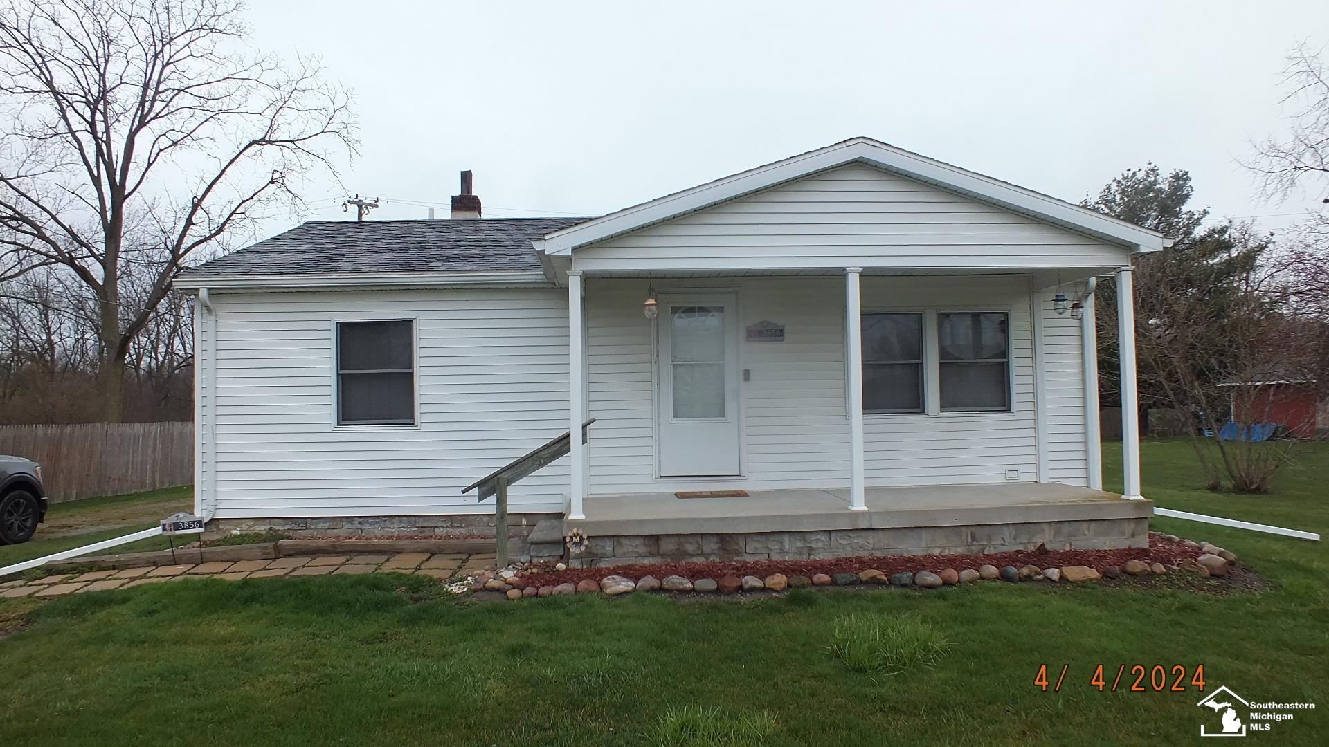 3856 West Dunbar Road Monroe, MI 48161 - Photo 1 of 13