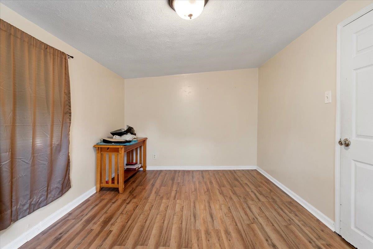 6325 Wilderness Road Dublin, VA 24084 - Photo 22 of 45 Gallery Image 22