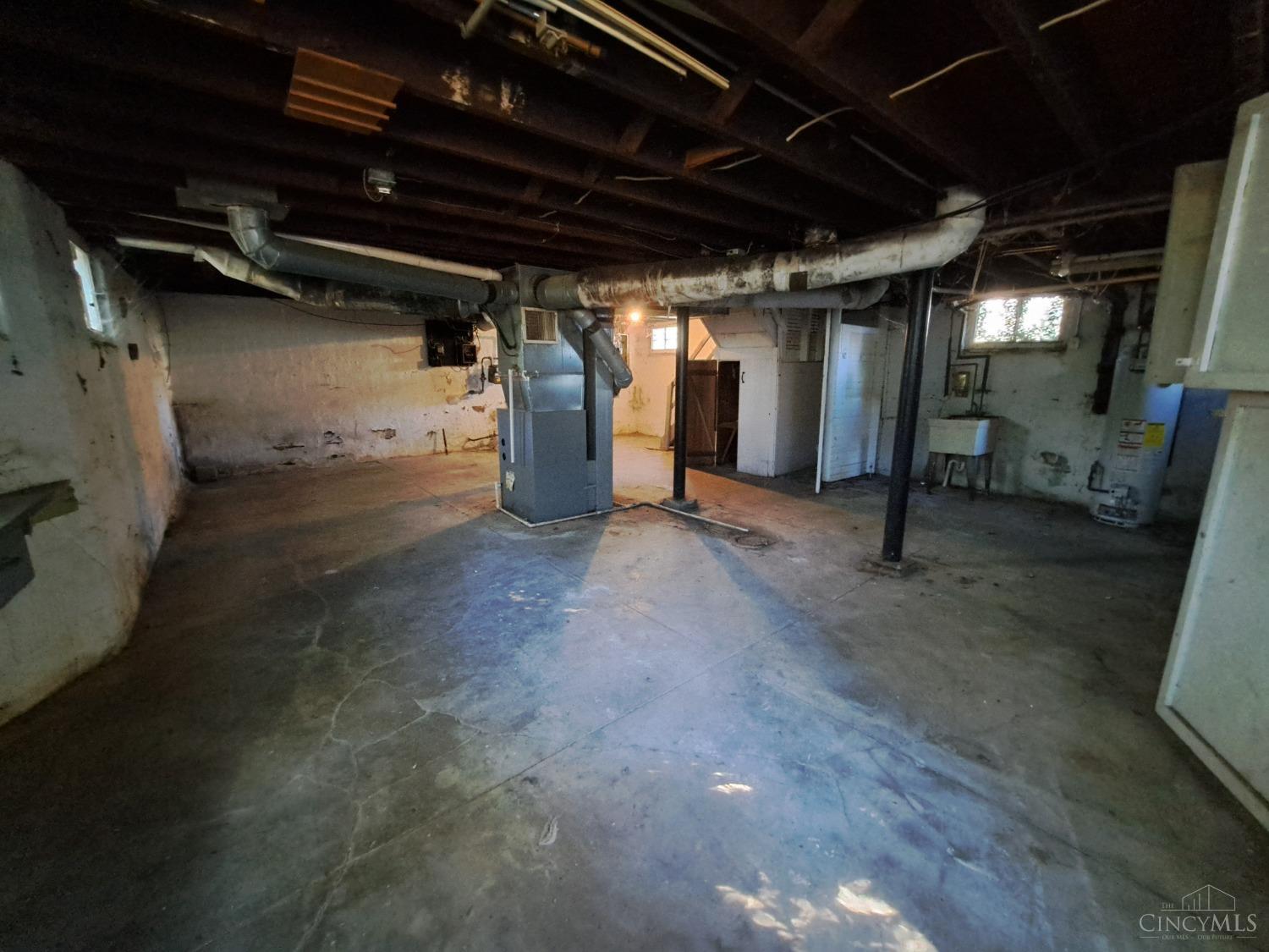 4840 Rapid Run Road Cincinnati, OH 45238 - Photo 15 of 42