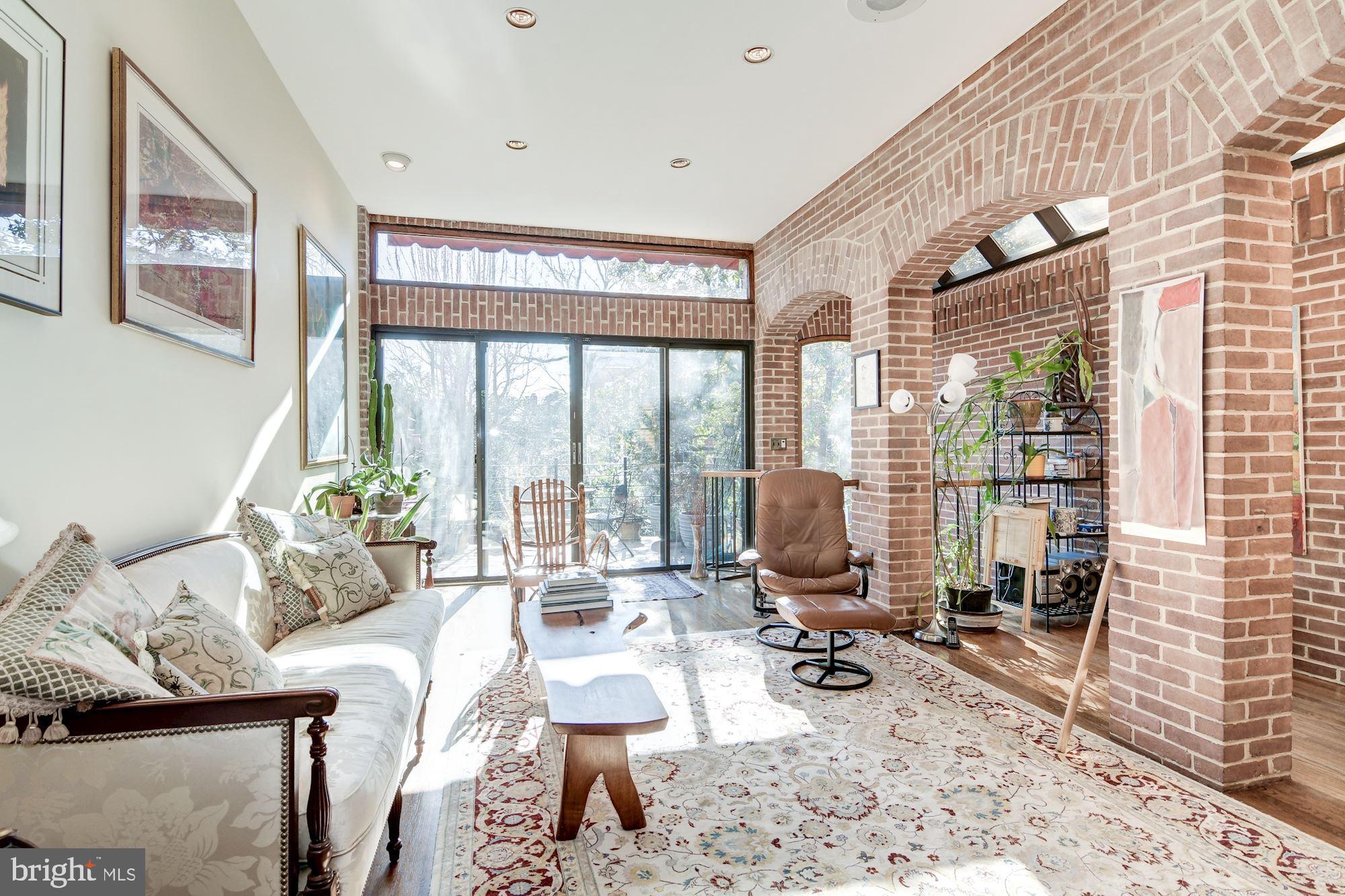2204 Decatur Place Northwest Washington, DC 20008 - Photo 8 of 15 Gallery Image 8