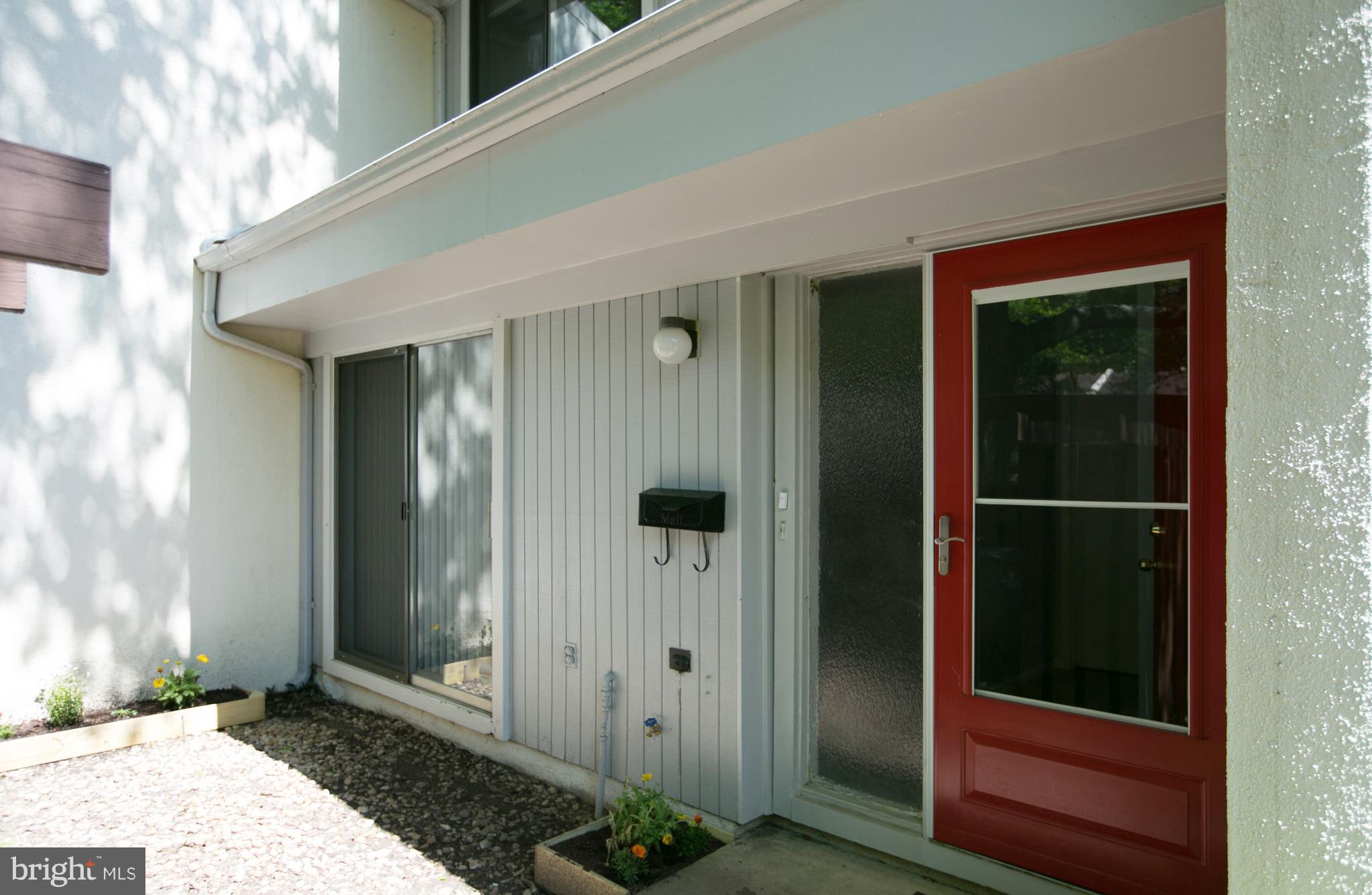 2330 Southgate Square Reston, VA 20191 - Photo 1 of 28 a front view of a house with a shower