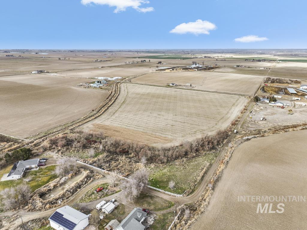 3900 North (77 /- Acres) Filer, ID 83328 - Photo 13 of 30 Overview of rural landscape featuring abundant farmland