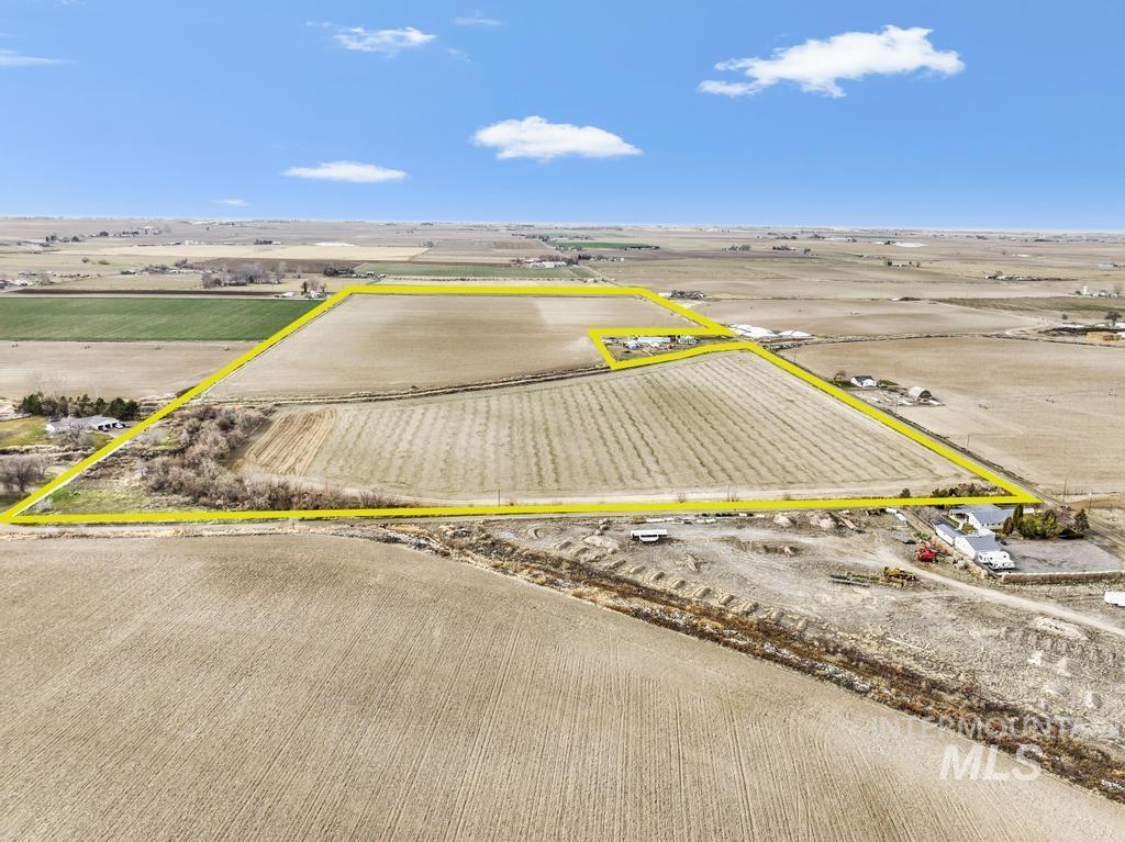 3900 North (77 /- Acres) Filer, ID 83328 - Photo 2 of 30 View of rural area with abundant farmland and property boundaries highlighted