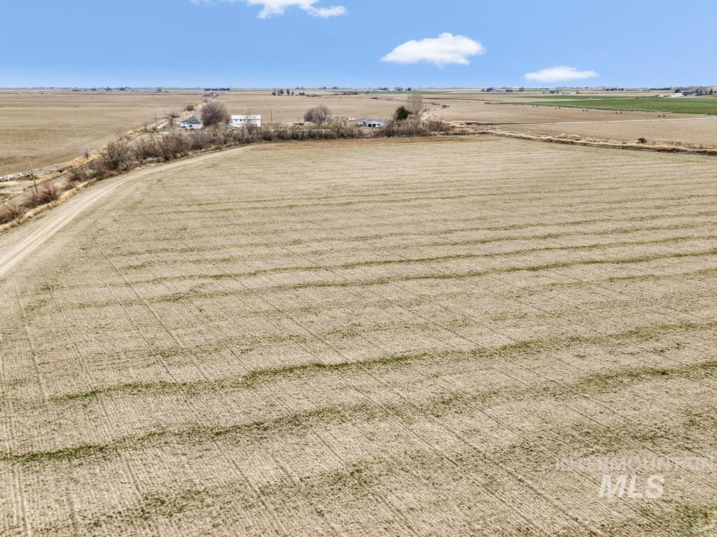 3900 North (77 /- Acres) Filer, ID 83328 - Photo 8 of 30 View of rural area with farmland