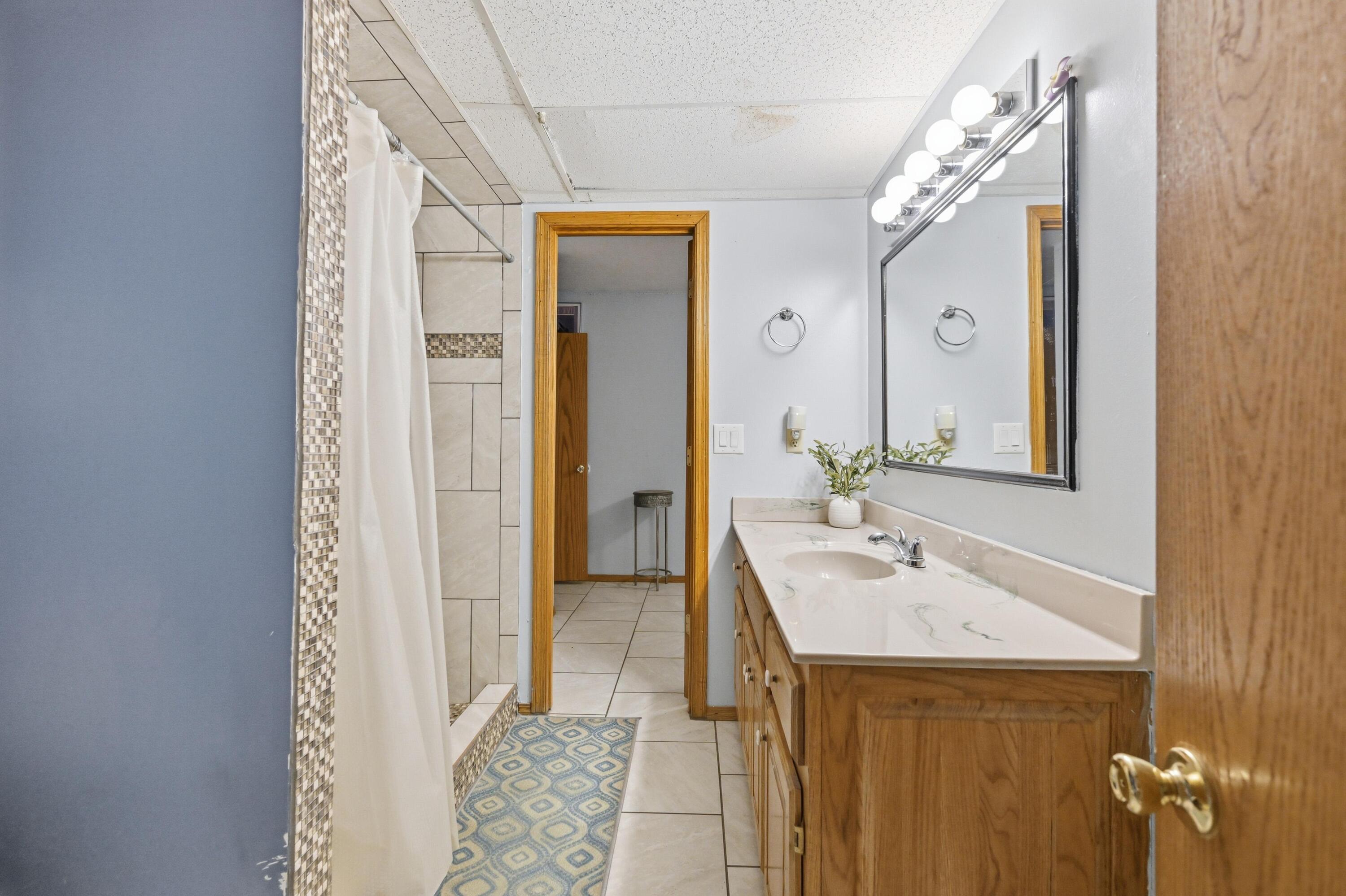 4071 Deer Ridge Street Neosho, MO 64850 - Photo 57 of 71 059