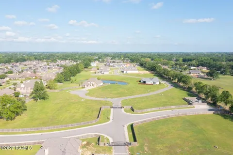 $106,000 | 624 Greyford Drive, Lafayette, LA 70503