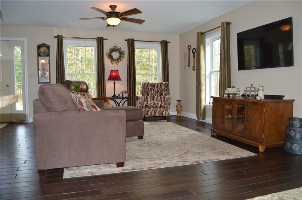 2 Pond Ridge Drive Lewiston, ME 04240 - Photo 4 of 14 Photo
