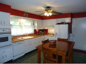 1231 Jackson Boulevard Rochester, IN 46975 - Photo 5 of 16