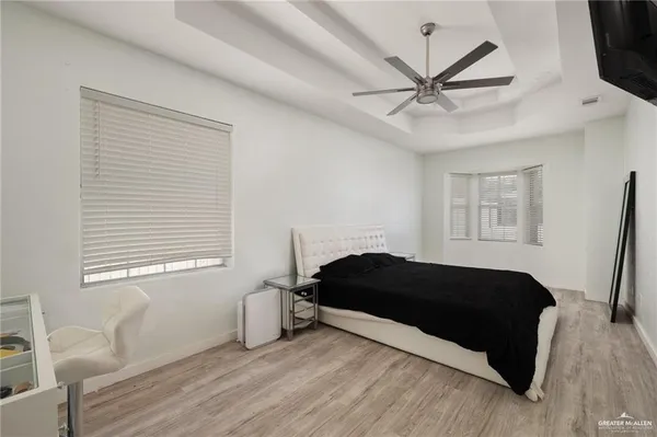 $2,250 | 7809 West Business Highway 83, Mission, TX 78572