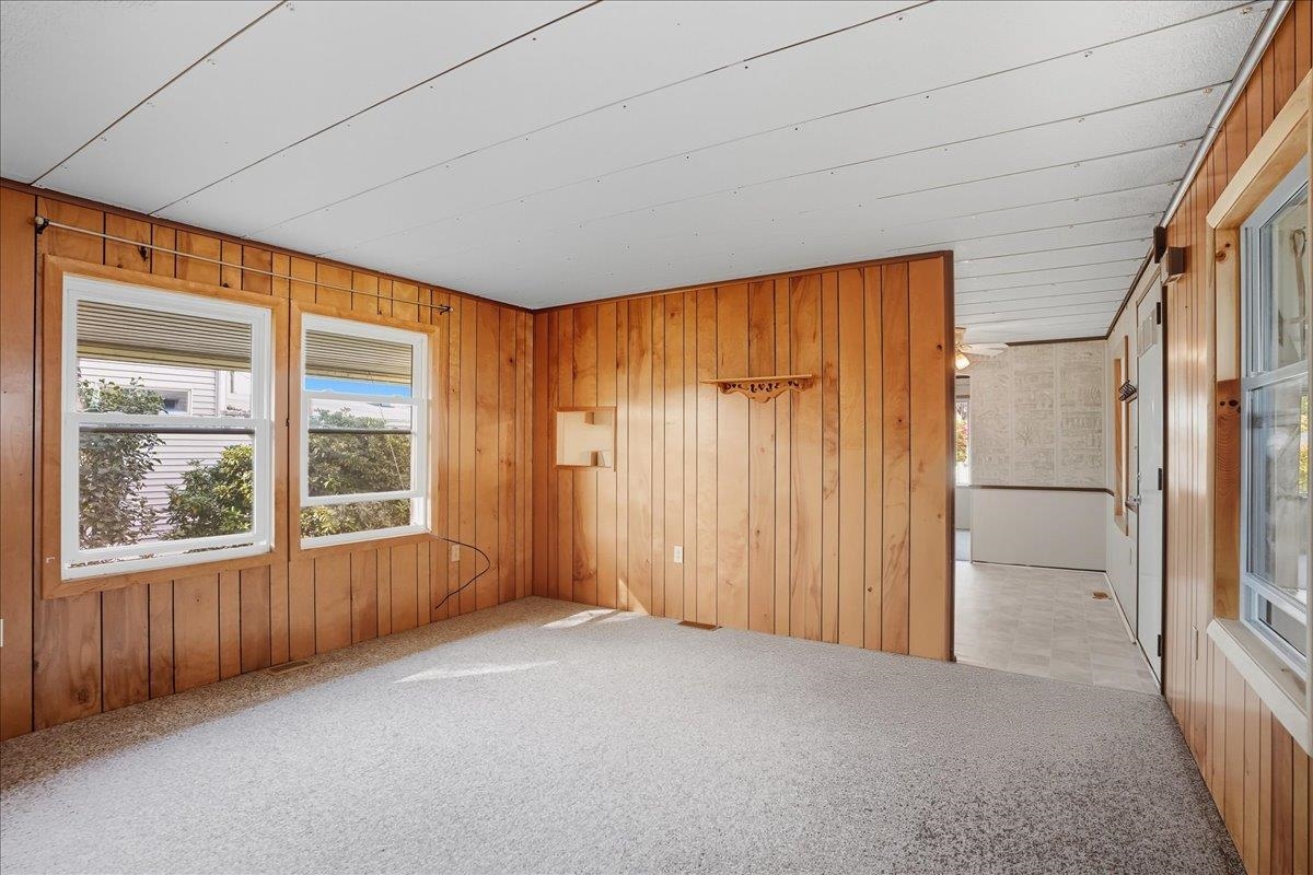 278 Penny Lane Shelburne, VT 05482 - Photo 12 of 32