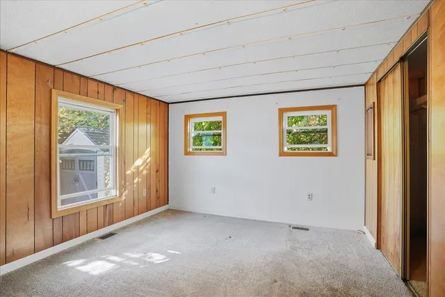 $124,900 | 278 Penny Lane, Shelburne, VT 05482