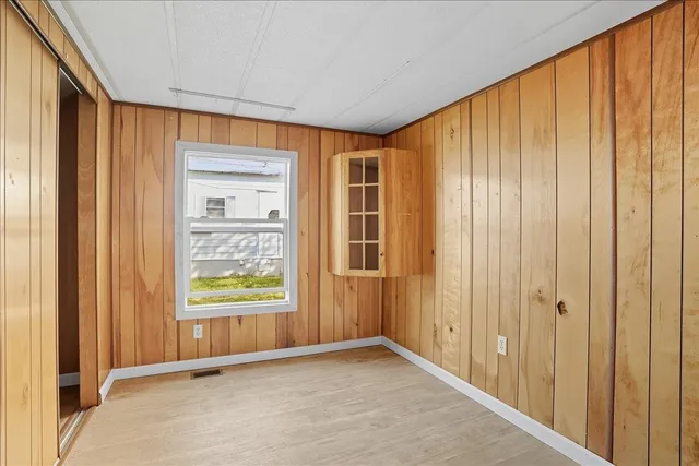 $109,900 | 278 Penny Lane, Shelburne, VT 05482