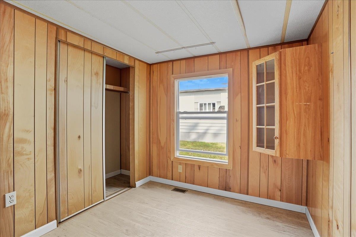 278 Penny Lane Shelburne, VT 05482 - Photo 21 of 32