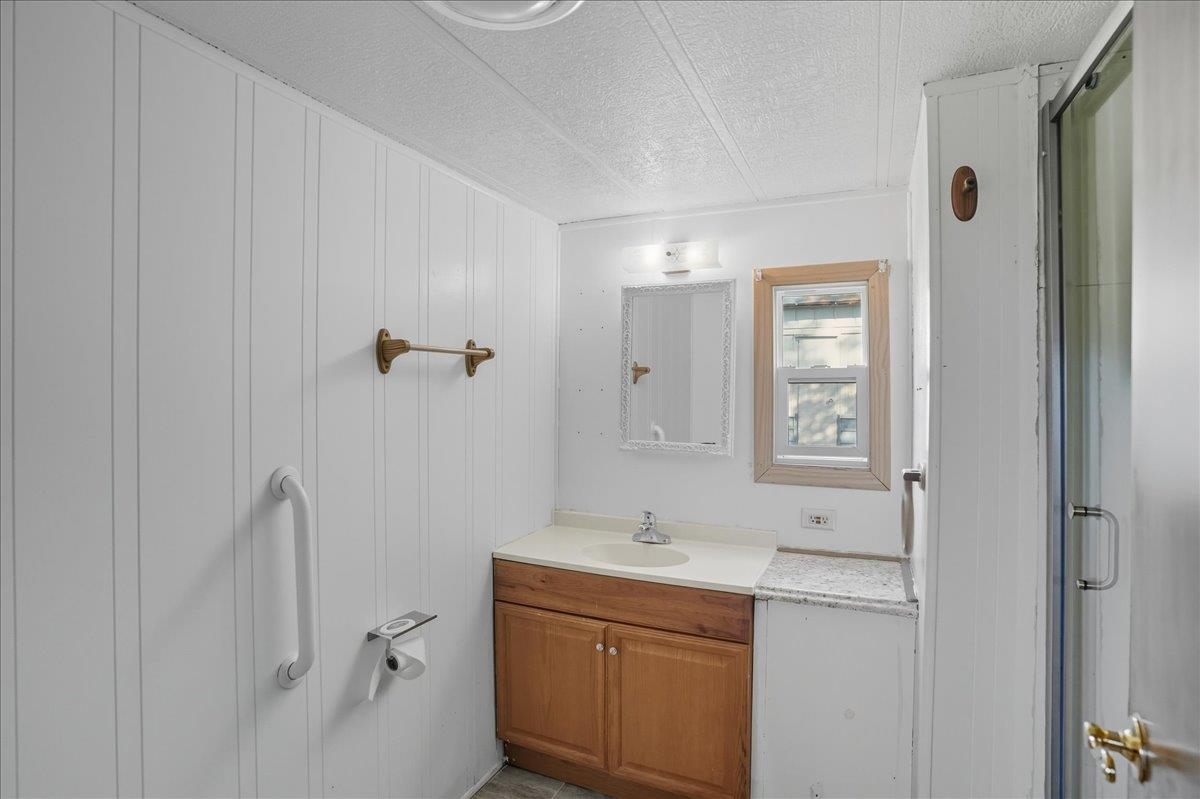 278 Penny Lane Shelburne, VT 05482 - Photo 22 of 32