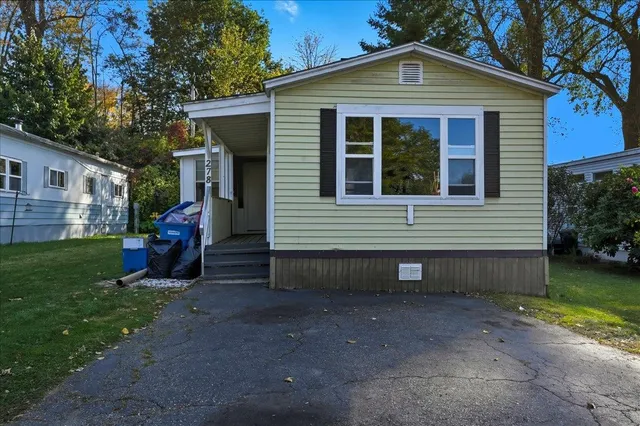 $124,900 | 278 Penny Lane, Shelburne, VT 05482