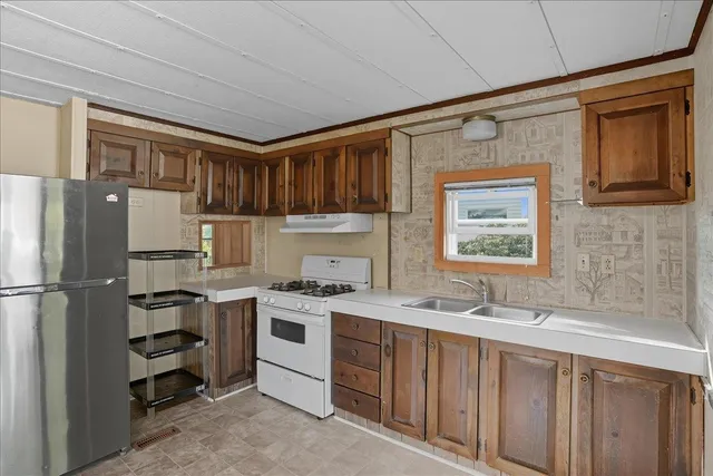 $124,900 | 278 Penny Lane, Shelburne, VT 05482