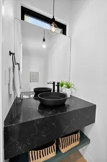 $682,500 | 219 Lessin Lane, Unit 11, Austin, TX 78704