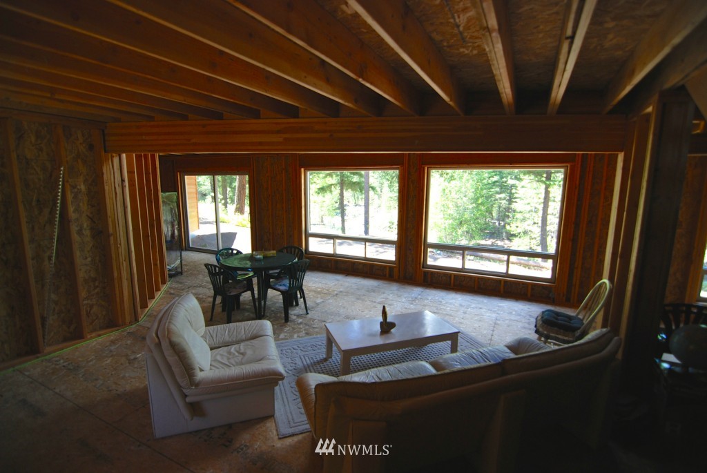 26 East Buttermilk Creek Road Twisp, WA 98856 - Photo 14 of 25 Gallery Image 14