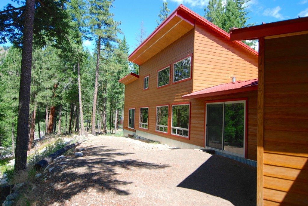 26 East Buttermilk Creek Road Twisp, WA 98856 - Photo 10 of 25 Gallery Image 10