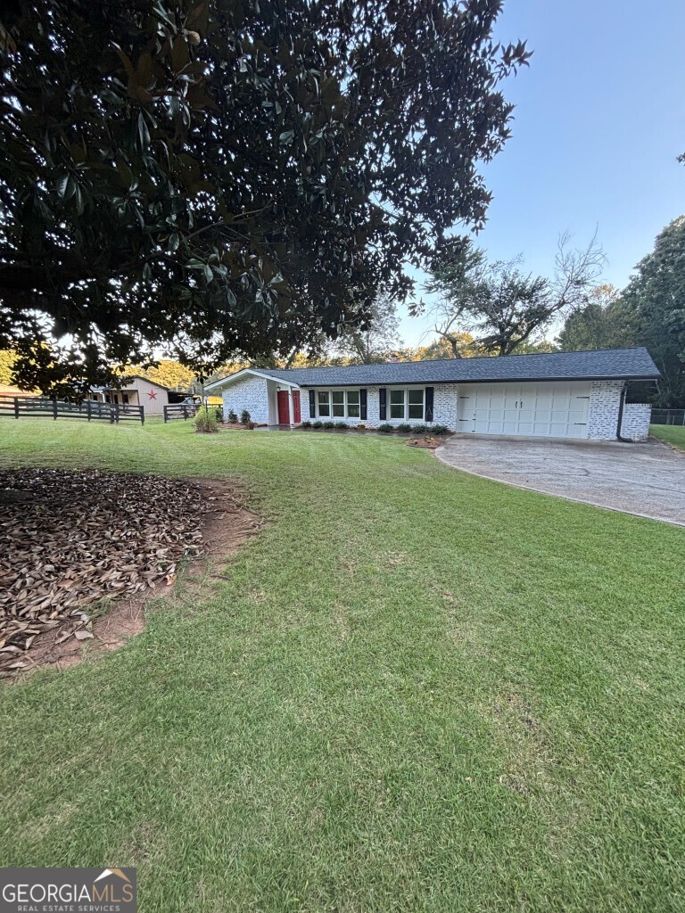 2058 Welcome Road Newnan, GA 30263 - Photo 6 of 53