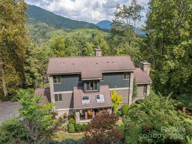 $949,000 | 89 Patton Park Drive, Waynesville, NC 28785