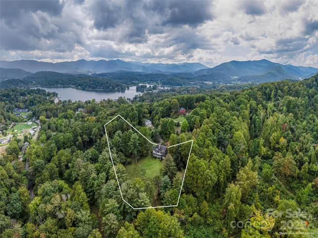 $949,000 | 89 Patton Park Drive, Waynesville, NC 28785