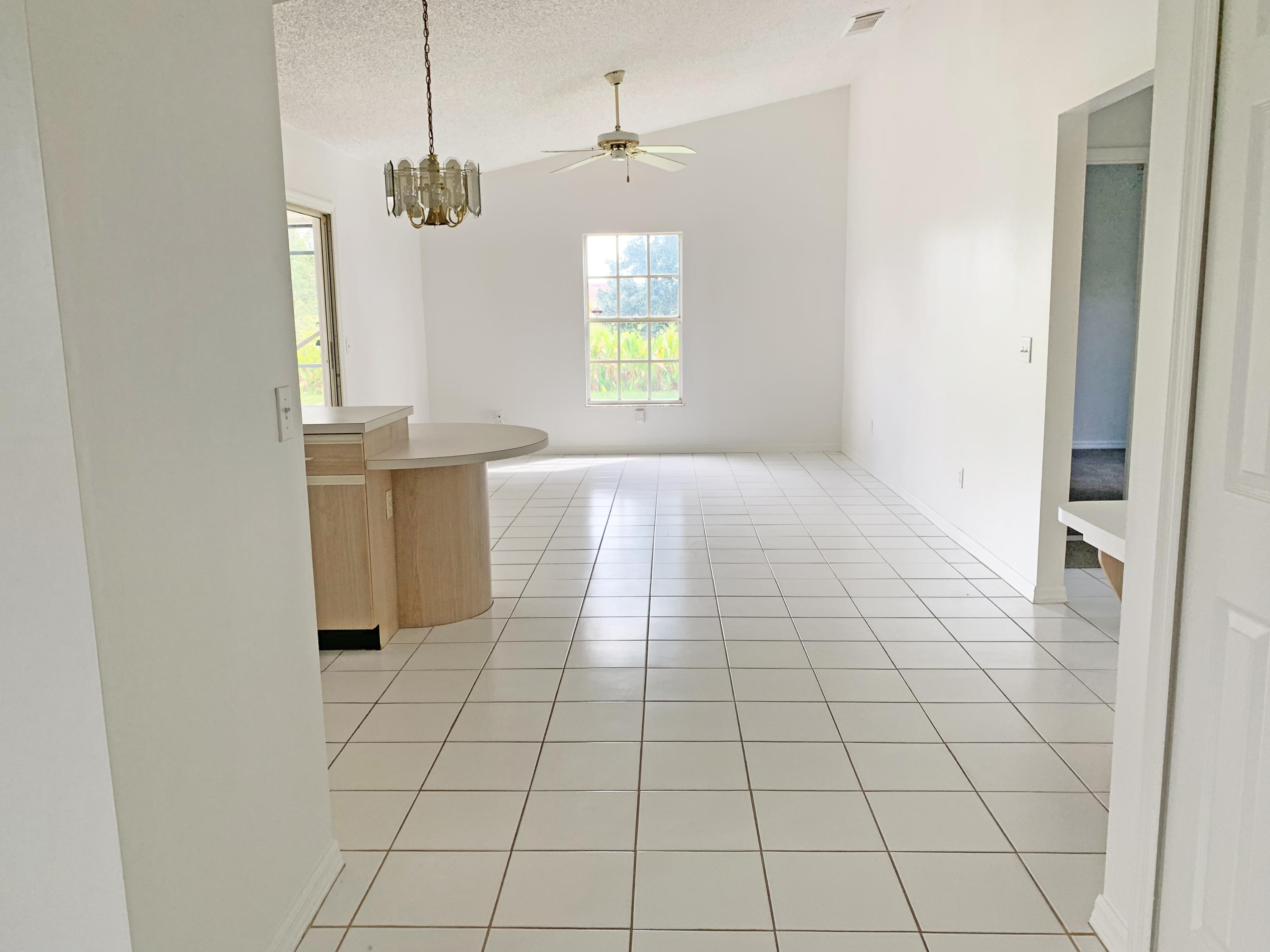4742 Northwest Ever Road Port St. Lucie, FL 34983 - Photo 11 of 21 IMG_7075