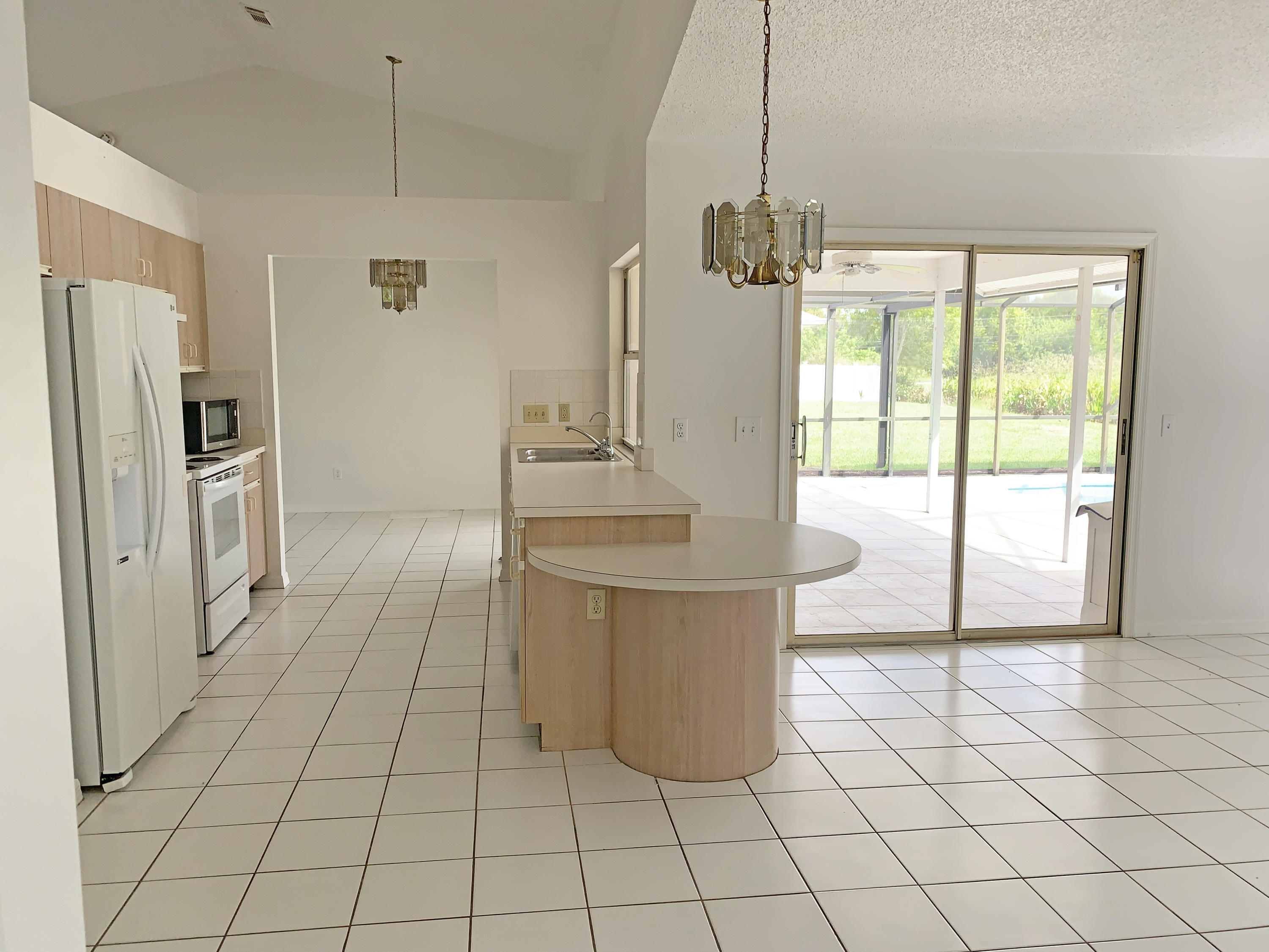 4742 Northwest Ever Road Port St. Lucie, FL 34983 - Photo 13 of 21 IMG_7078