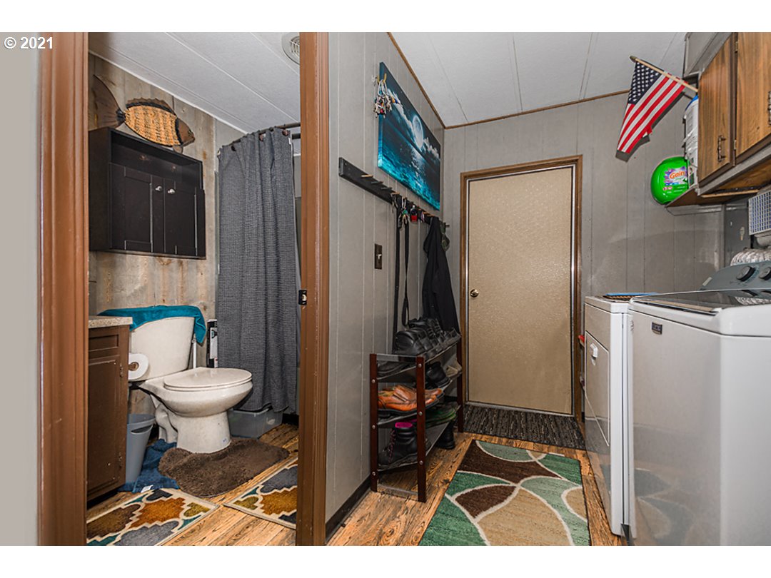 63429 Everett Road Coos Bay, OR 97420 - Photo 15 of 32 Gallery Image 15