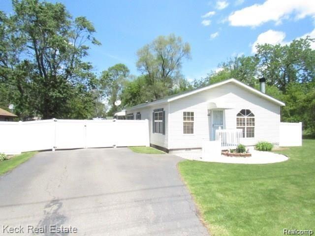 24550 Pennsylvania Road Taylor, MI 48180 - Photo 30 of 30 30.jpg