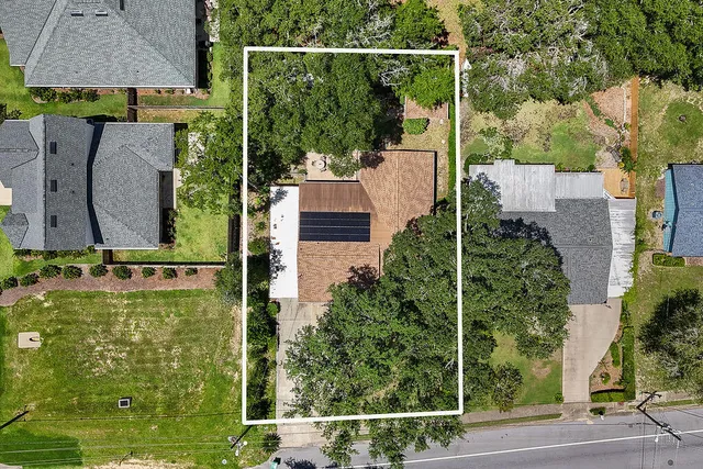 $350,000 | 1045 Juniper Avenue, Niceville, FL 32578