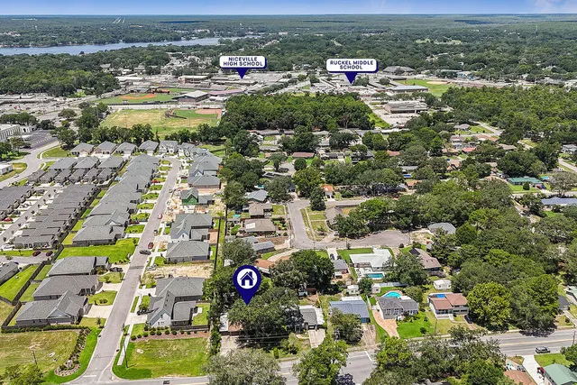 $350,000 | 1045 Juniper Avenue, Niceville, FL 32578