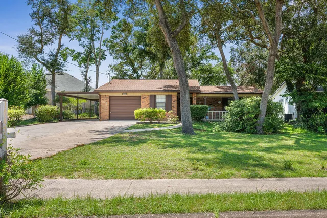 $350,000 | 1045 Juniper Avenue, Niceville, FL 32578