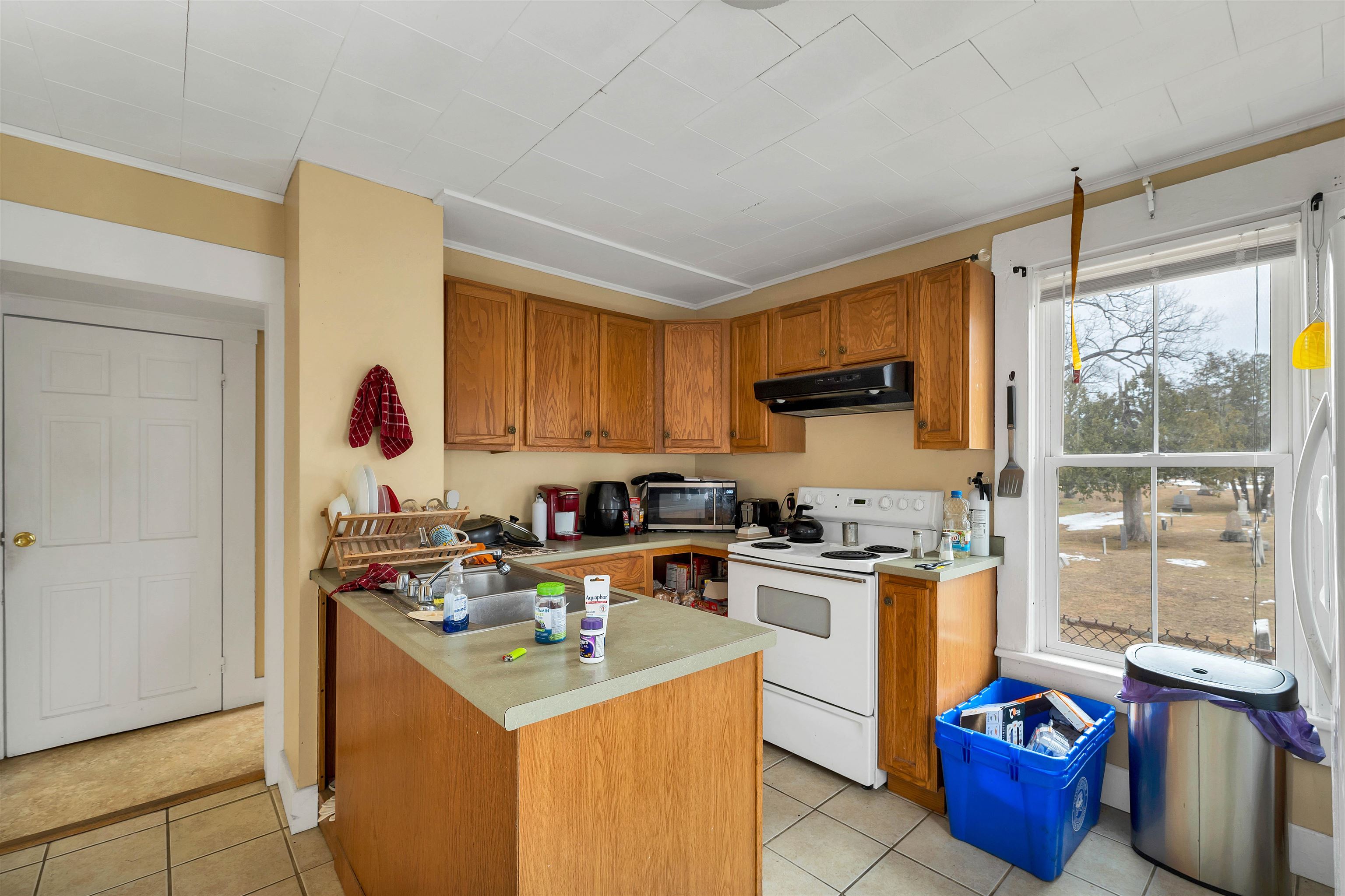 13-15 Walker Street Concord, NH 03301 - Photo 4 of 58