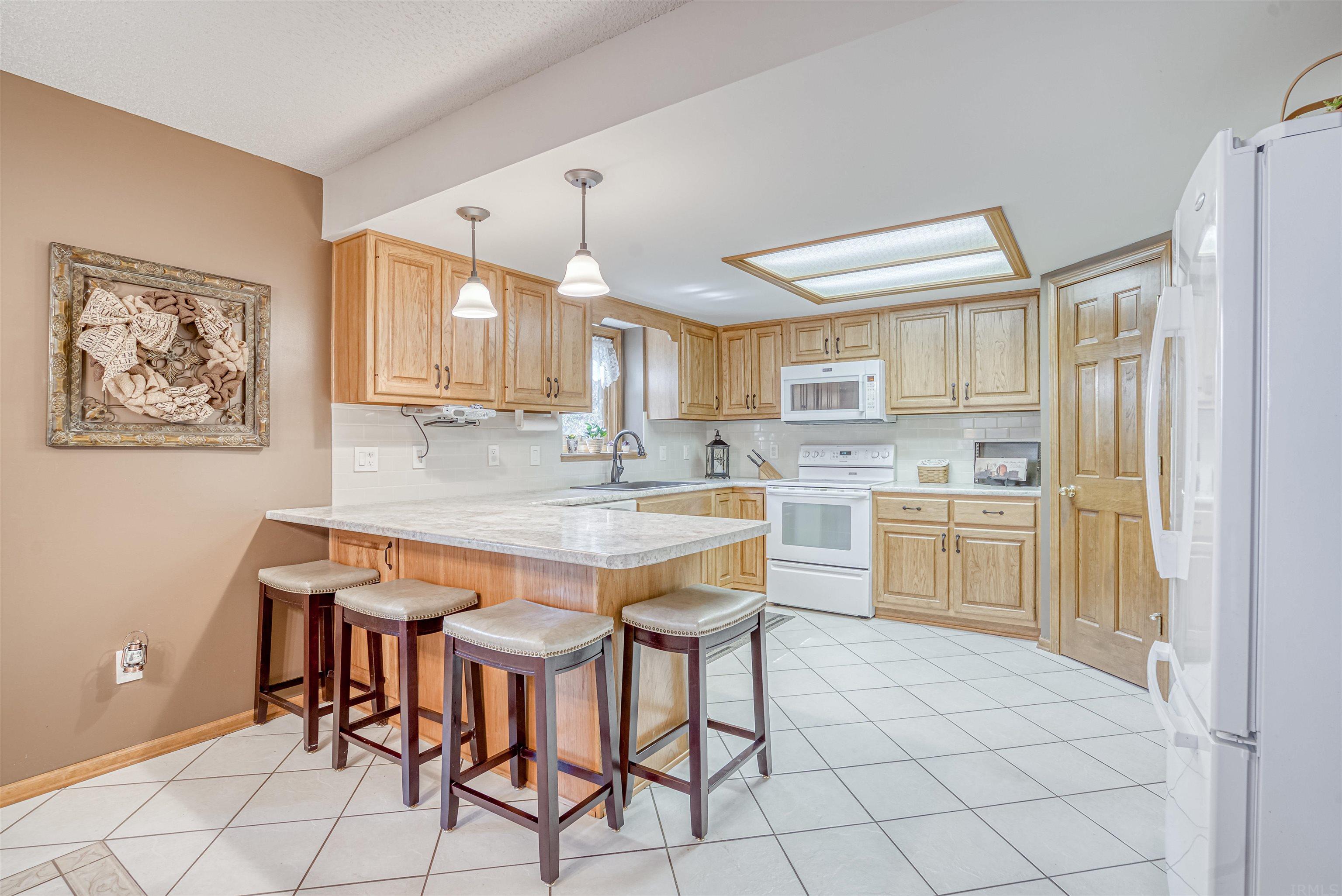 2365 North Rangeline Road Huntington, IN 46750 - Photo 14 of 36 Gallery Image 14