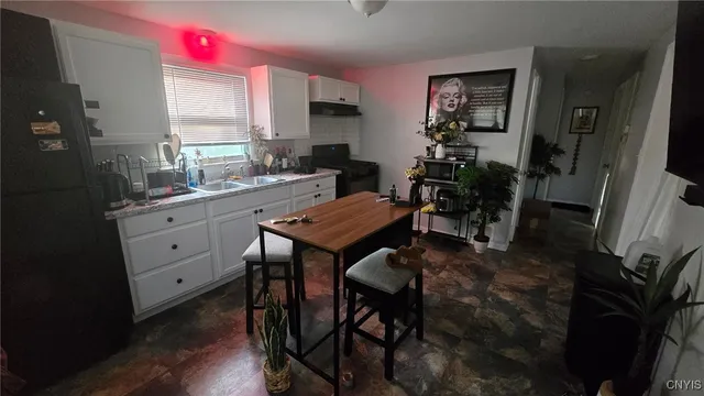 $1,900 | 614 Breman Avenue, Salina, NY 13211