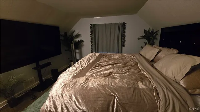 $1,900 | 614 Breman Avenue, Salina, NY 13211