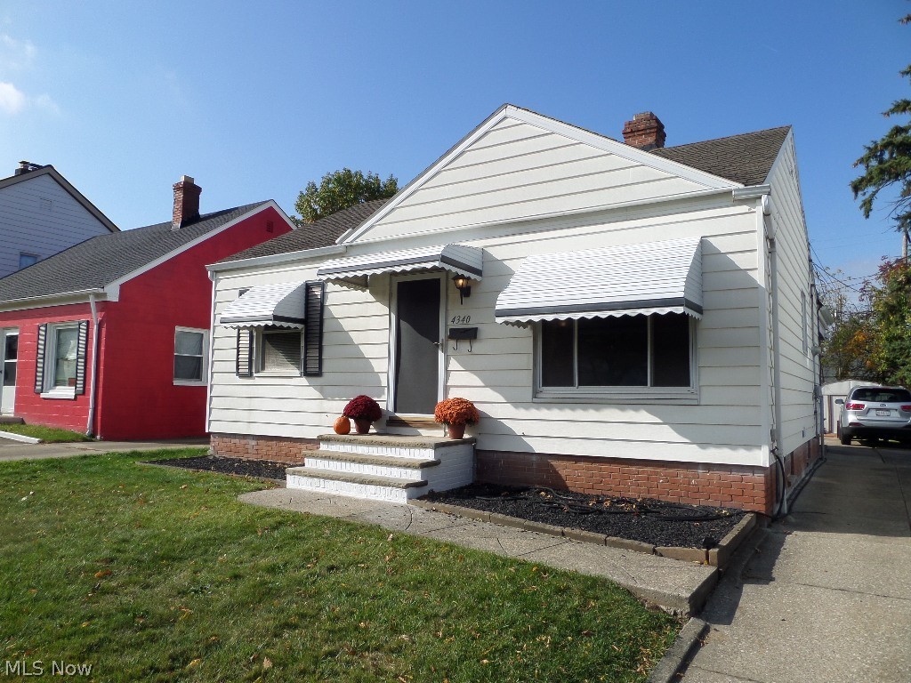 4340 Fulton Road Cleveland, OH 44144 - Photo 2 of 13 Gallery Image 2