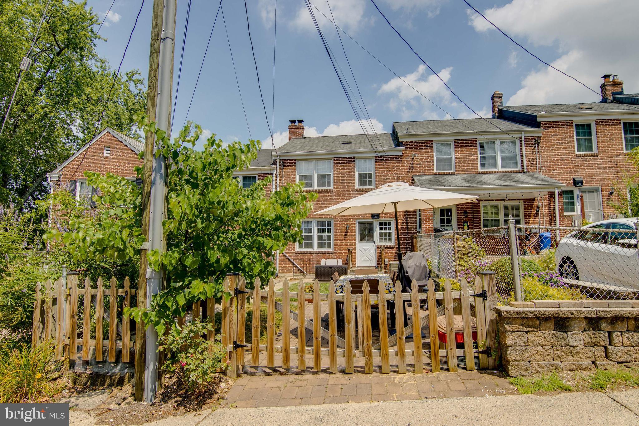 7136 Heathfield Road Baltimore, MD 21212 - Photo 43 of 44 Rear yard fully fenced