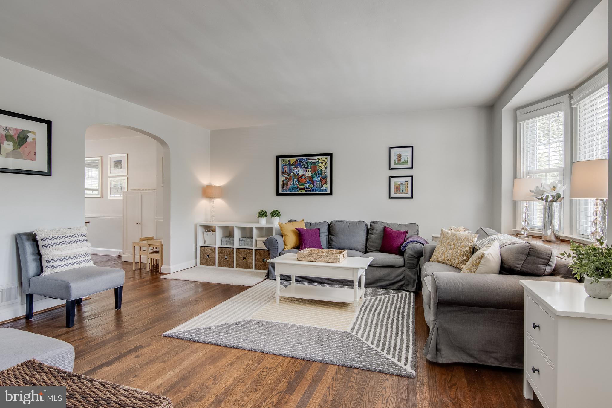 7136 Heathfield Road Baltimore, MD 21212 - Photo 6 of 44 Light and bright