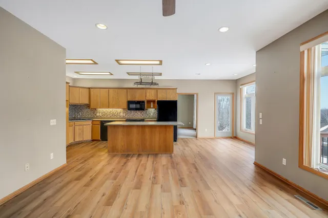 $474,900 | 11314 163rd Street West, Lakeville, MN 55044