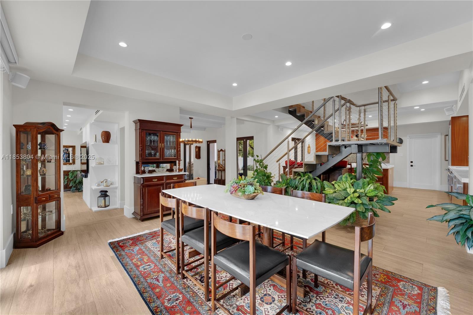 4475 Meridian Avenue Miami Beach, FL 33140 - Photo 16 of 80