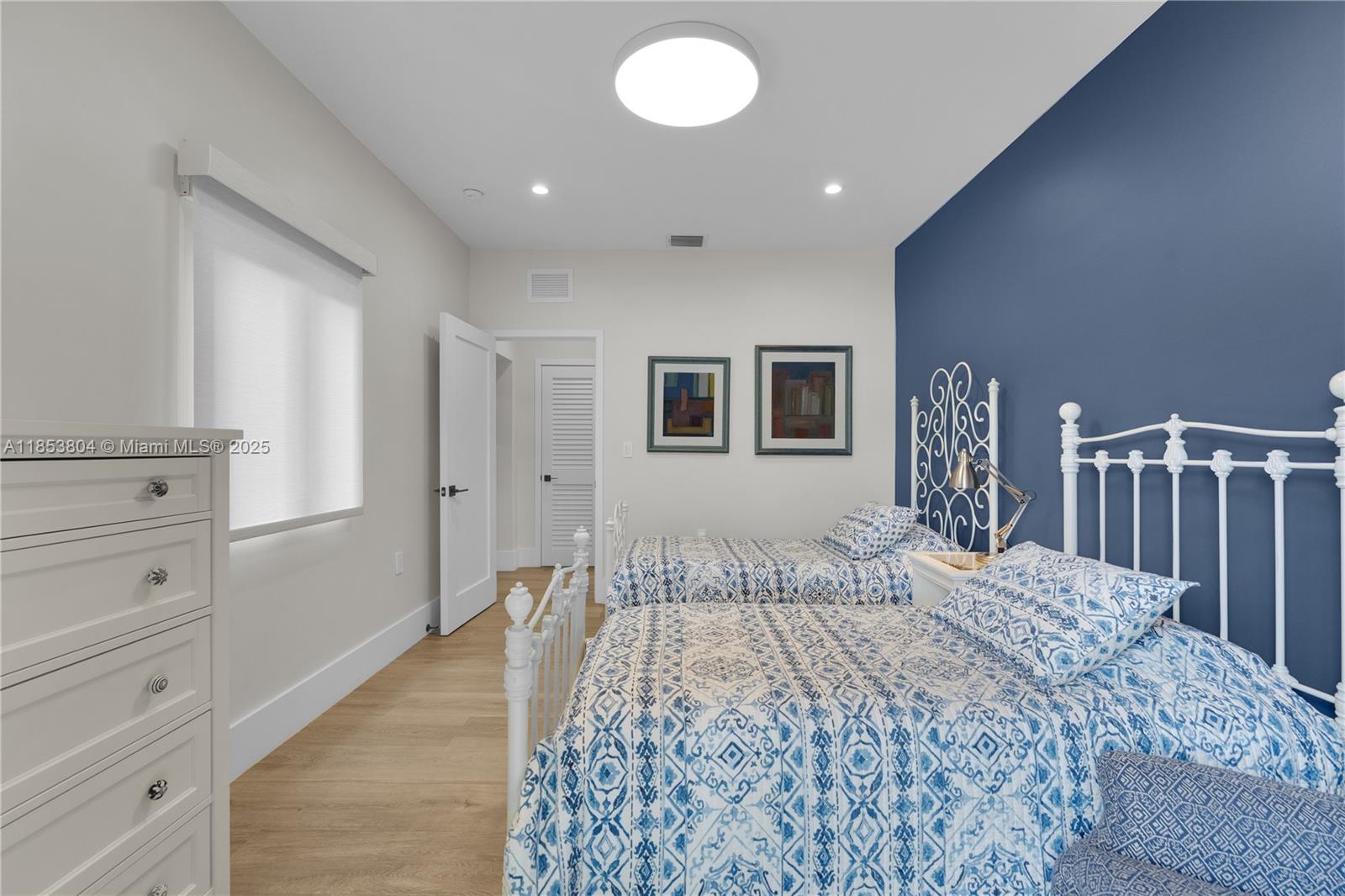 4475 Meridian Avenue Miami Beach, FL 33140 - Photo 30 of 80