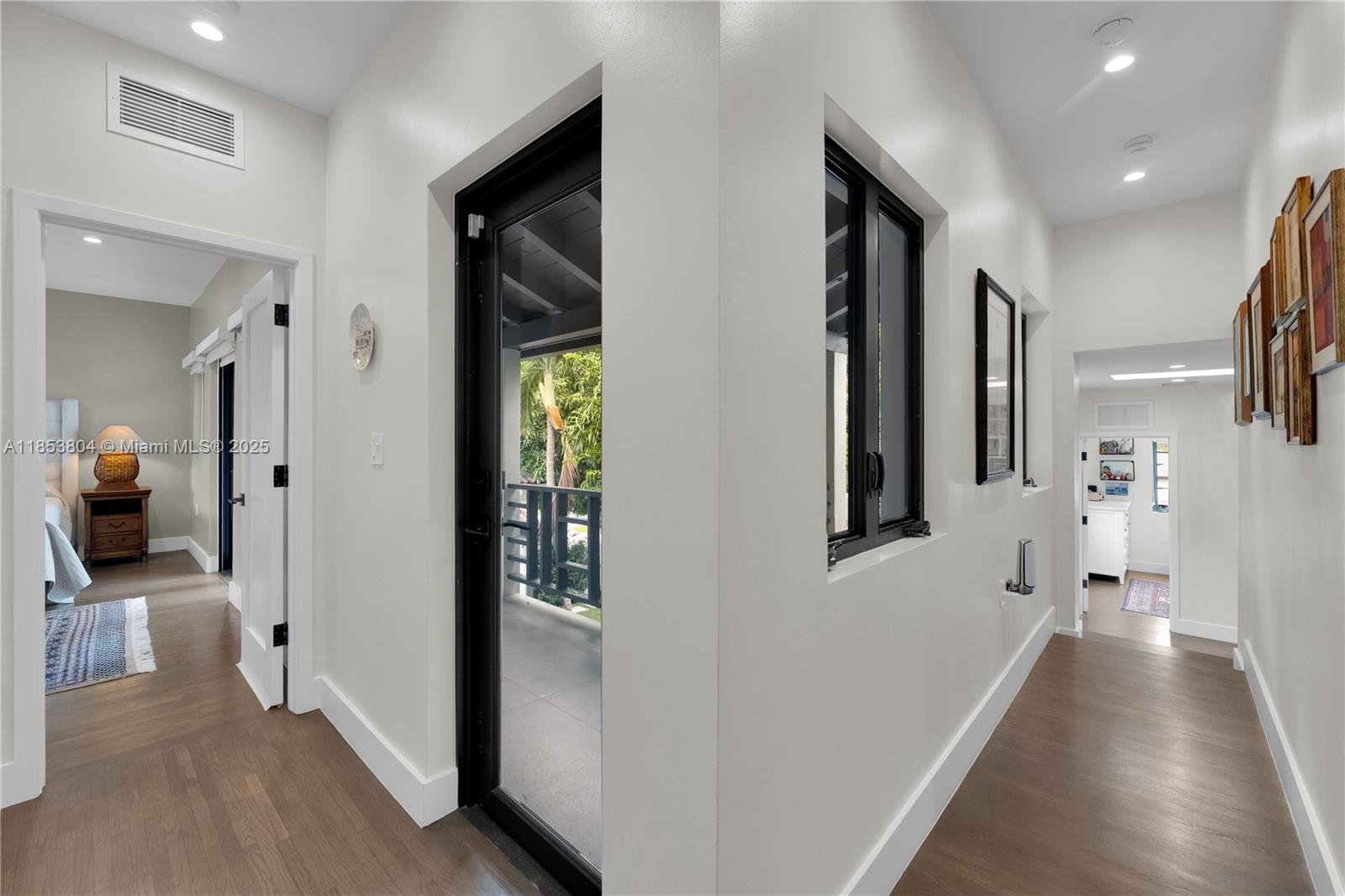 4475 Meridian Avenue Miami Beach, FL 33140 - Photo 39 of 80