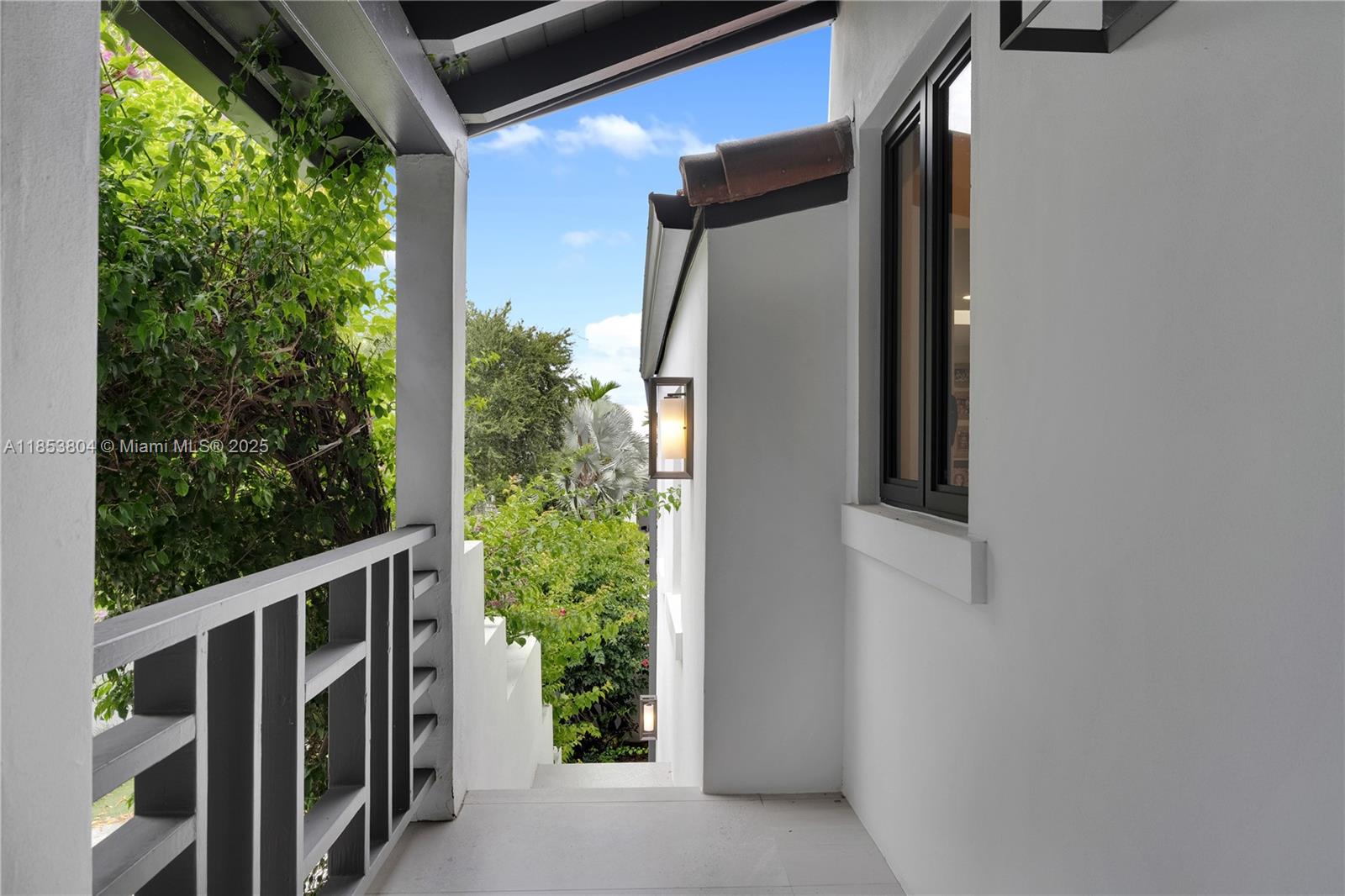 4475 Meridian Avenue Miami Beach, FL 33140 - Photo 47 of 80