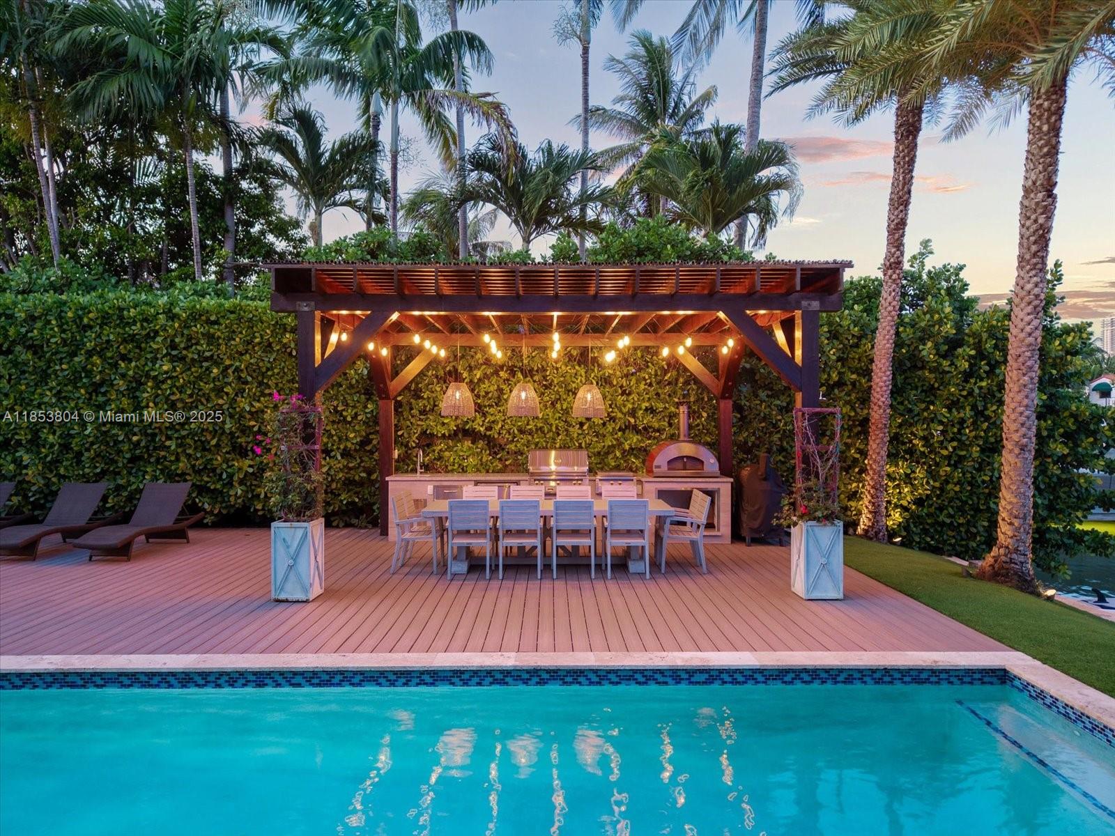 4475 Meridian Avenue Miami Beach, FL 33140 - Photo 52 of 80